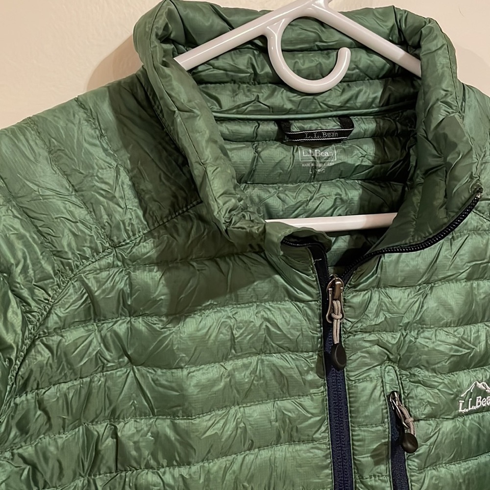 L.L. Bean Mens Pimaloft Packable Jacket - image 3
